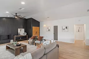 1604 N El Camino Dr, Tempe, AZ 85288 - Photo 11