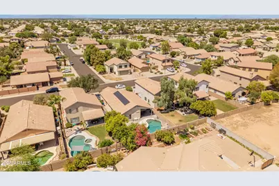 1253 S Colonial Drive, Gilbert, AZ 85296 - Photo 35