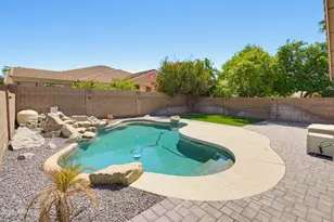 1253 S Colonial Dr, Gilbert, AZ 85296 - Photo 25