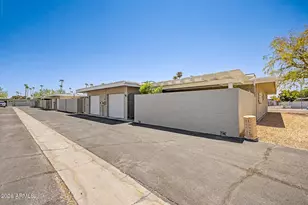 13420 N Hawthorn Dr, Sun City, AZ 85351 - Photo 31