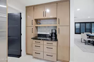 2002 E Vista Dr, Phoenix, AZ 85022 - Photo 17