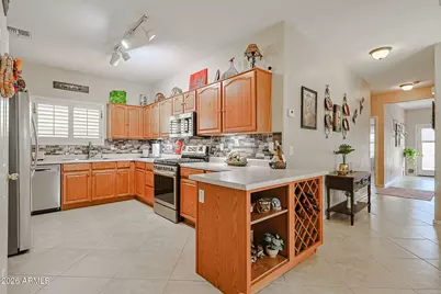 15933 W Mauna Loa Lane, Surprise, AZ 85379 - Photo 9