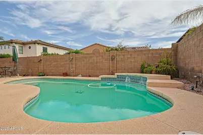 15933 W Mauna Loa Lane, Surprise, AZ 85379 - Photo 37