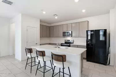 3807 S 83rd Drive, Tolleson, AZ 85353 - Photo 7