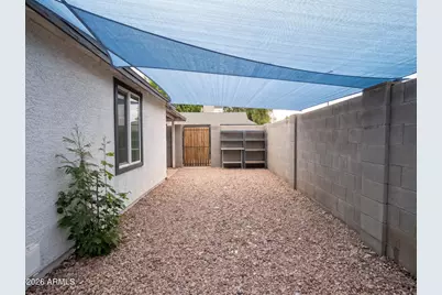 1801 N 25th Place, Phoenix, AZ 85008 - Photo 33