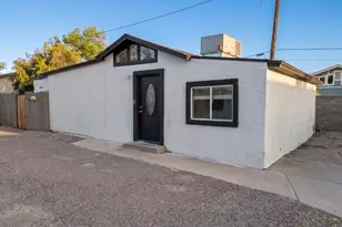 1801 North 25th Pl, Phoenix, AZ 85008 - Photo 3