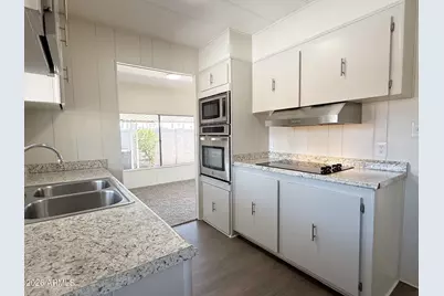 7558 E Baywood Avenue, Mesa, AZ 85208 - Photo 7