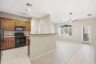 240 W Juniper Ave, Gilbert, AZ 85233 - Photo 21
