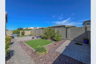 1540 E San Carlos Way, Gilbert, AZ 85298 - Photo 23
