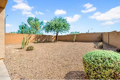 3819 W Links Drive, Phoenix, AZ 85086 - Photo 13