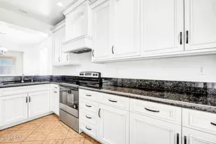 3819 W Links Dr, Phoenix, AZ 85086 - Photo 5