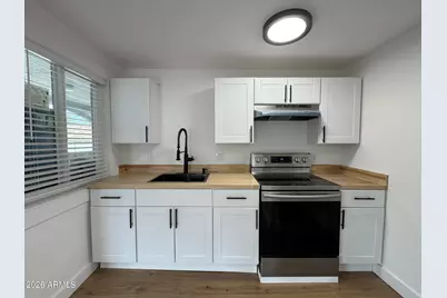 1017 E Moreland Street #3, Phoenix, AZ 85006 - Photo 1