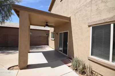 1079 E Country Crossing Way, San Tan Valley, AZ 85143 - Photo 27