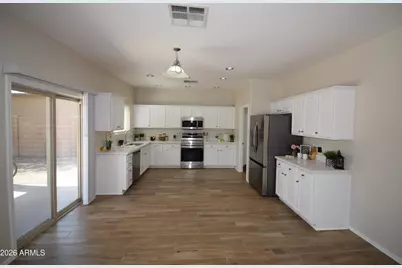 1079 E Country Crossing Way, San Tan Valley, AZ 85143 - Photo 11