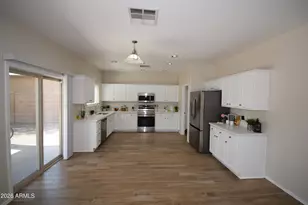 1079 E Country Crossing Way, San Tan Valley, AZ 85143 - Photo 11