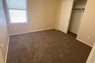 3236 E Kerry Ln, Phoenix, AZ 85050 - Photo 19