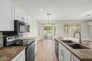 2919 N 140th Dr, Goodyear, AZ 85395 - Photo 17