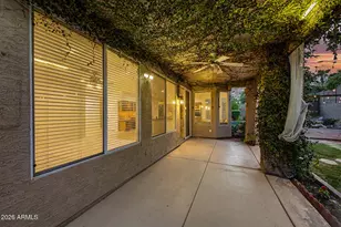 768 E Verbena Dr, Phoenix, AZ 85048 - Photo 9