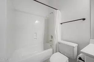 768 E Verbena Dr, Phoenix, AZ 85048 - Photo 37