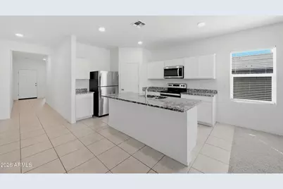 2022 E New Bonnet Lane, San Tan Valley, AZ 85140 - Photo 5