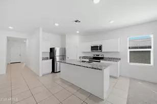 2022 E New Bonnet Ln, San Tan Valley, AZ 85140 - Photo 5
