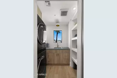 3101 N 82nd Street, Scottsdale, AZ 85251 - Photo 13