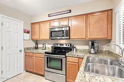 12812 N 28th Street, Phoenix, AZ 85032 - Photo 9