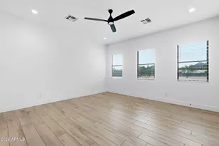 37643 N 22nd St, Phoenix, AZ 85086 - Photo 17