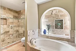 5724 E Danbury Rd, Scottsdale, AZ 85254 - Photo 19