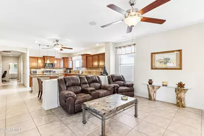 18473 W Marconi Avenue, Surprise, AZ 85388 - Photo 9