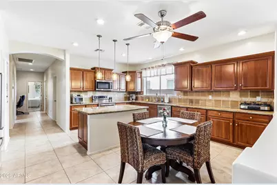 18473 W Marconi Avenue, Surprise, AZ 85388 - Photo 13