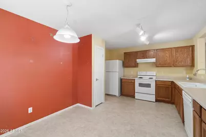 25740 W Twilight Lane, Buckeye, AZ 85326 - Photo 7