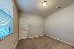 439 W Tenia Trail, San Tan Valley, AZ 85140 - Photo 13