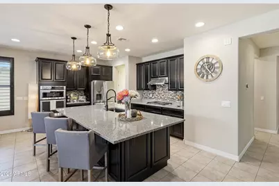 14350 W Bloomfield Road, Surprise, AZ 85379 - Photo 11