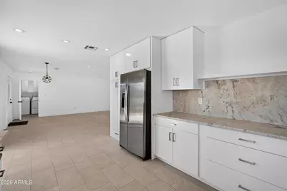 2225 W Topeka Drive, Phoenix, AZ 85027 - Photo 15
