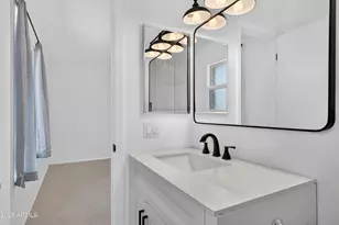 2225 W Topeka Dr, Phoenix, AZ 85027 - Photo 21