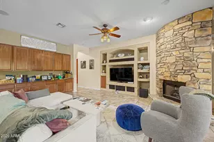 65 S Presidio Dr, Gilbert, AZ 85233 - Photo 9