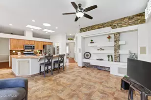 14232 W Circle Ridge Dr, Sun City West, AZ 85375 - Photo 5