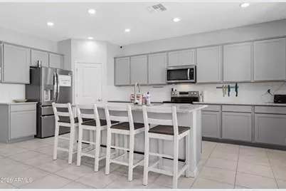 2562 E Boulder Avenue, Apache Junction, AZ 85119 - Photo 11