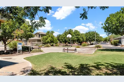 4383 E Morrow Drive, Phoenix, AZ 85050 - Photo 39