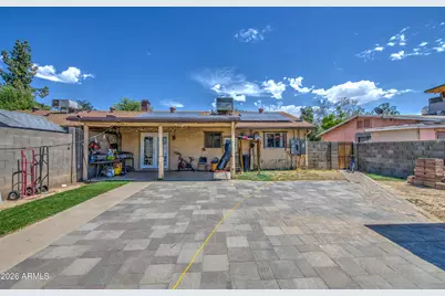5040 N 41st Drive, Phoenix, AZ 85019 - Photo 33