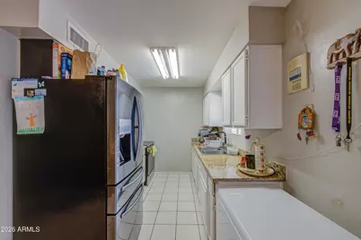 5040 N 41st Drive, Phoenix, AZ 85019 - Photo 15