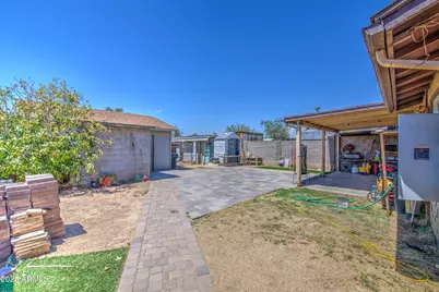 5040 N 41st Drive, Phoenix, AZ 85019 - Photo 41
