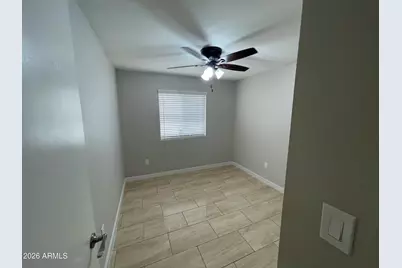 2211 N 54th Lane, Phoenix, AZ 85035 - Photo 17