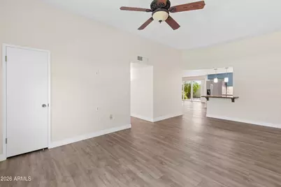 13078 N 100th Drive, Sun City, AZ 85351 - Photo 11