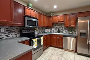 11430 N Blue Ridge Dr, Sun City, AZ 85351 - Photo 5