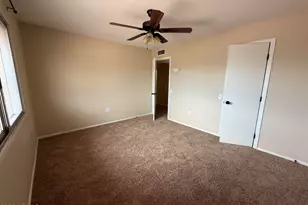 11430 N Blue Ridge Dr, Sun City, AZ 85351 - Photo 17
