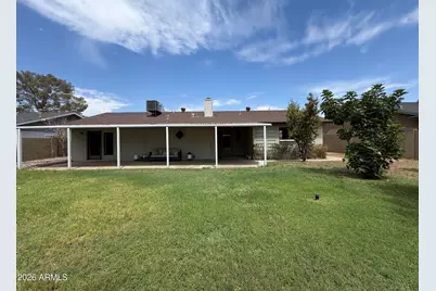 5201 W Mercer Lane, Glendale, AZ 85304 - Photo 31