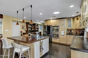 3602 E Desert Cove Ave, Phoenix, AZ 85028 - Photo 15