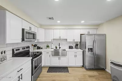 6226 W Almeria Road, Phoenix, AZ 85035 - Photo 13